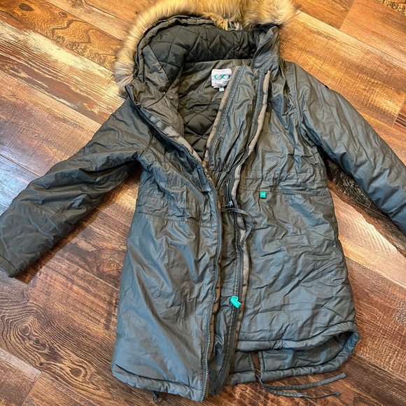 Modern Eternity XS maternity jacket/ parka - Picture 1 of 3
